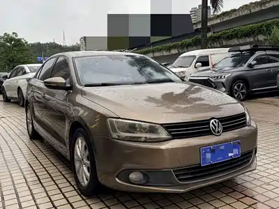 Volkswagen Sagitar 2013