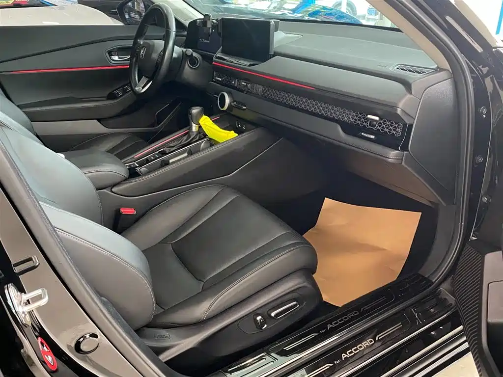 Honda Accord 2025