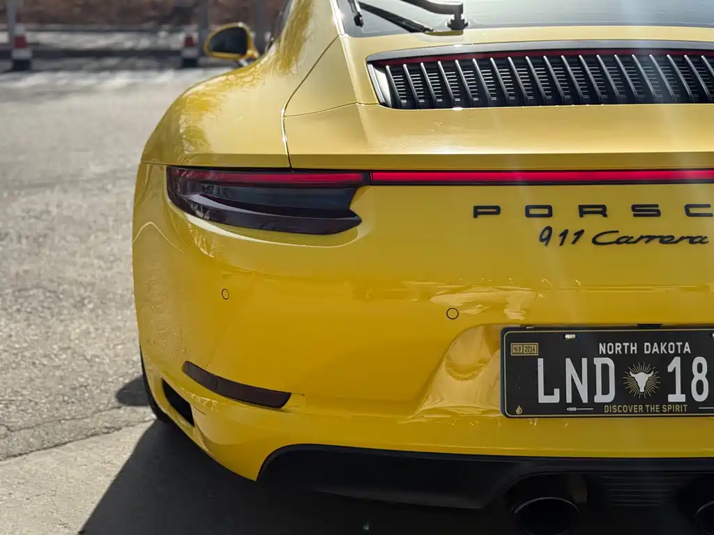 Porsche 911 2018 — фото 17