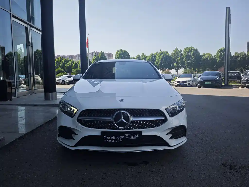 Mercedes-Benz A-Class 2022 — фото 2