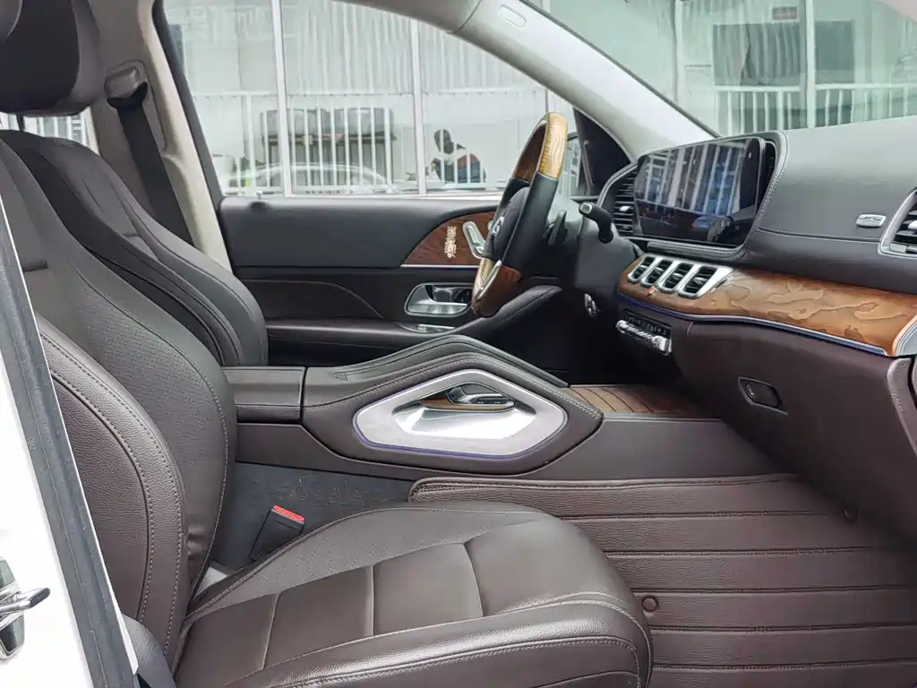 Mercedes-Benz GLE 2019 — фото 12