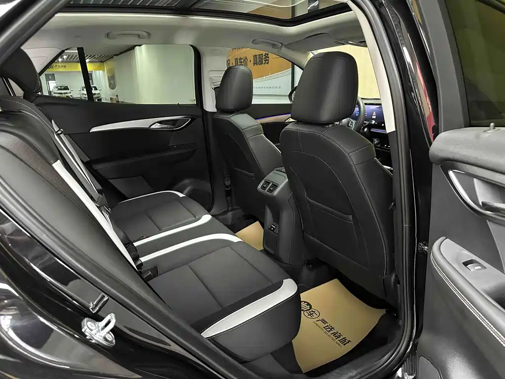 Buick Envision S 2025 — фото 12
