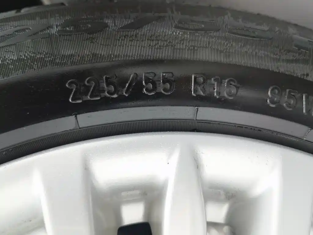 BMW 3 Series 2013 — фото 24