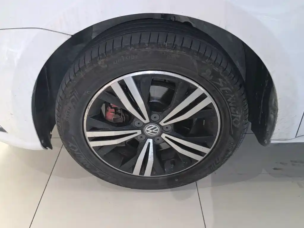 Volkswagen Gran Lavida 2016 — фото 23