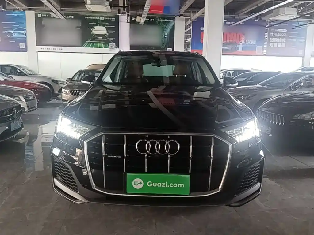 Audi Q7 2020 — фото 3