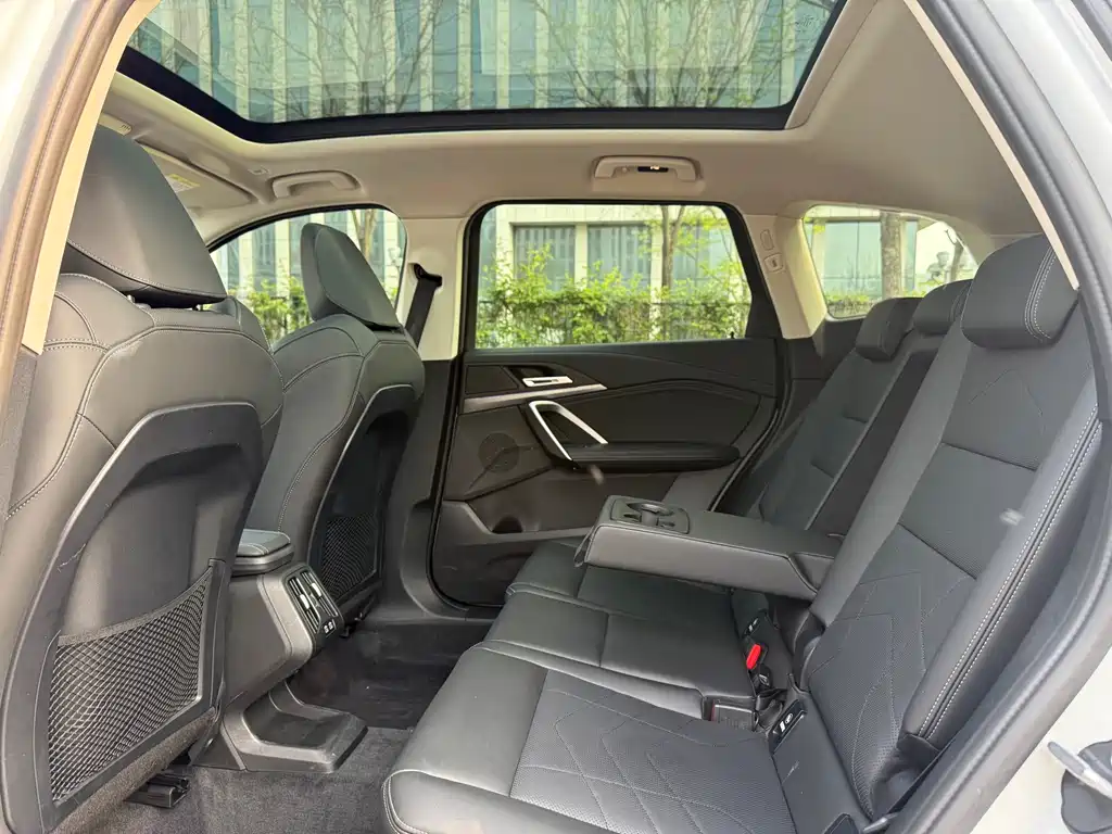 BMW X1 2023 — фото 15