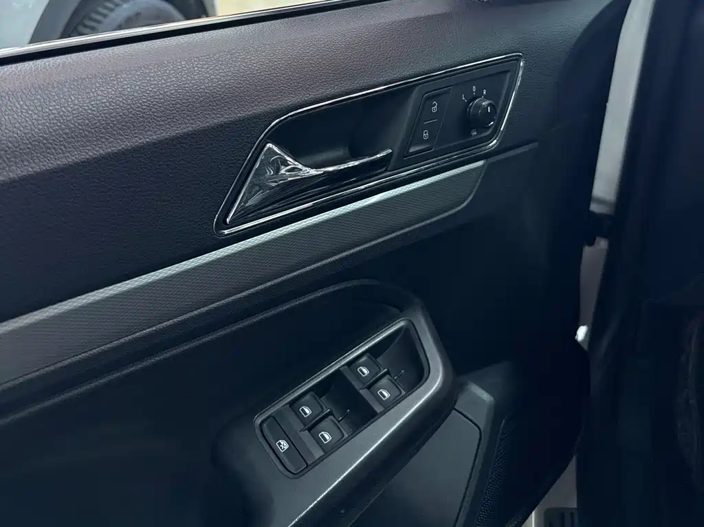 Volkswagen Gran Lavida 2017 — фото 14