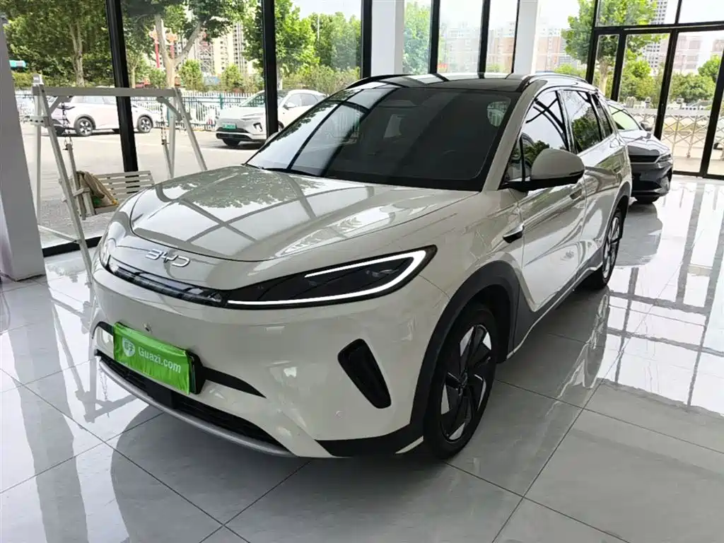 BYD Sealion 05 EV 2025 — фото 2