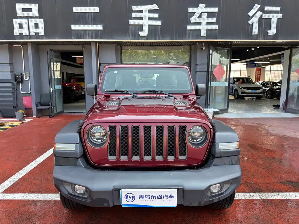 Jeep Wrangler 2024 — фото 1