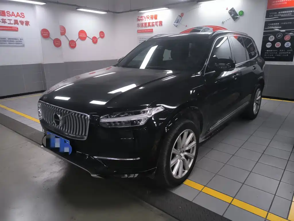 Volvo XC90 2019
