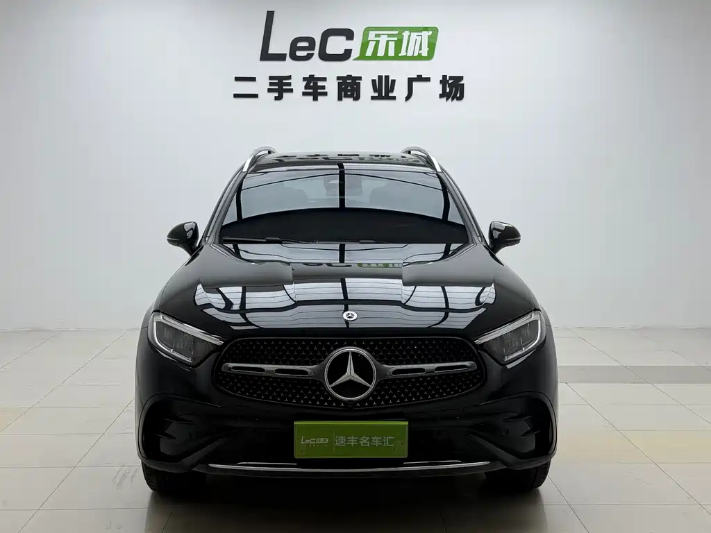 Mercedes-Benz GLC 2023