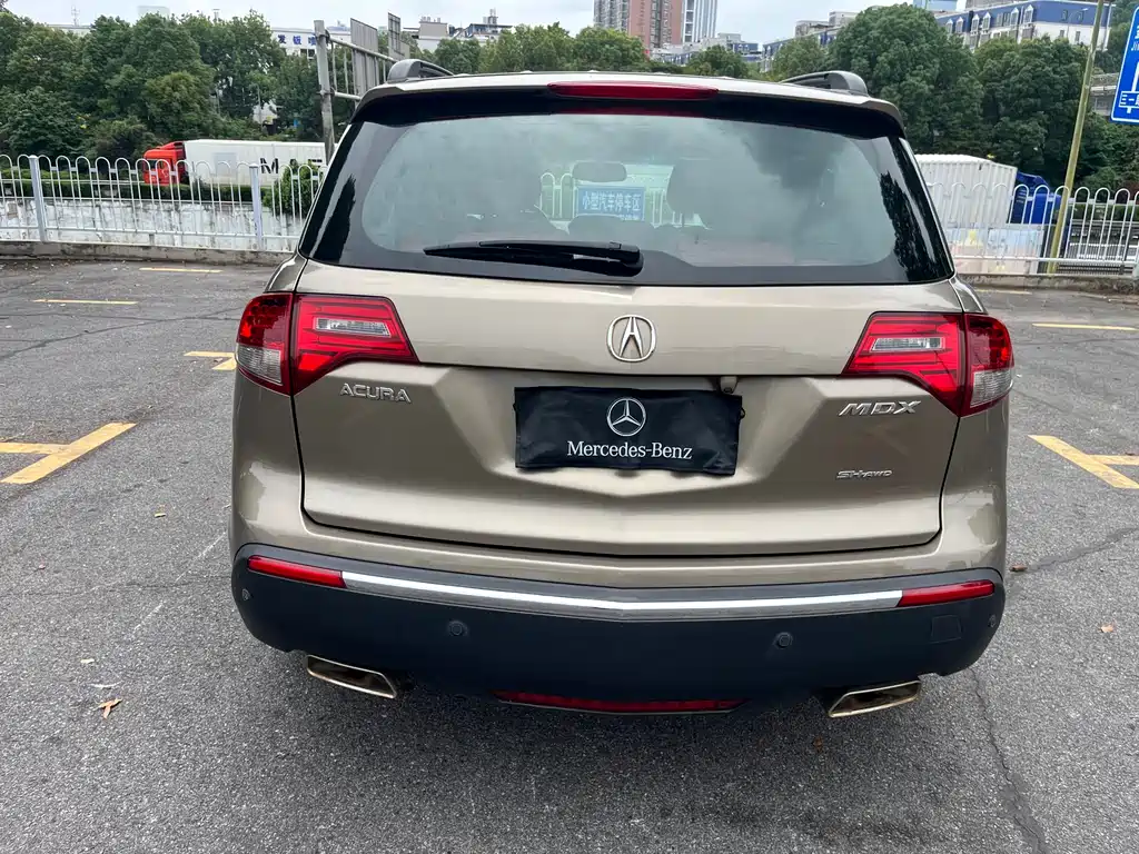 Acura MDX 2011