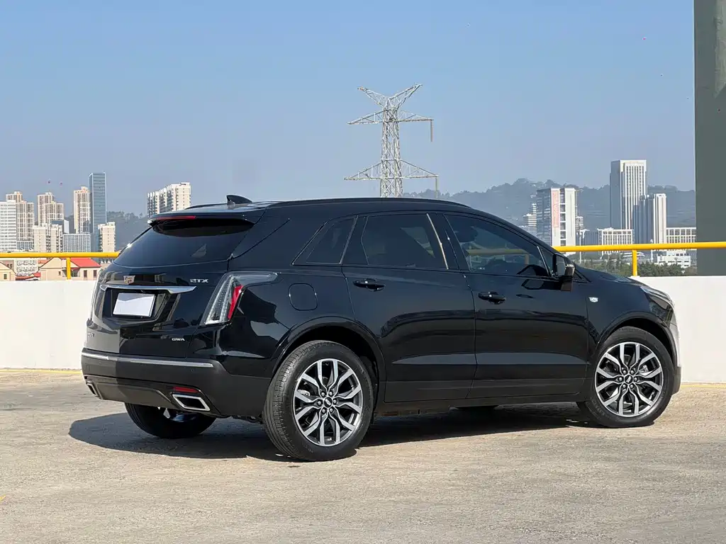 Cadillac XT5 2021 — фото 12