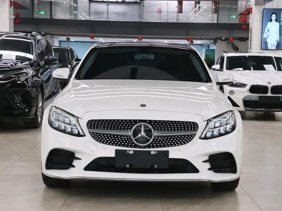 Mercedes-Benz C-Class 2020 — фото 2