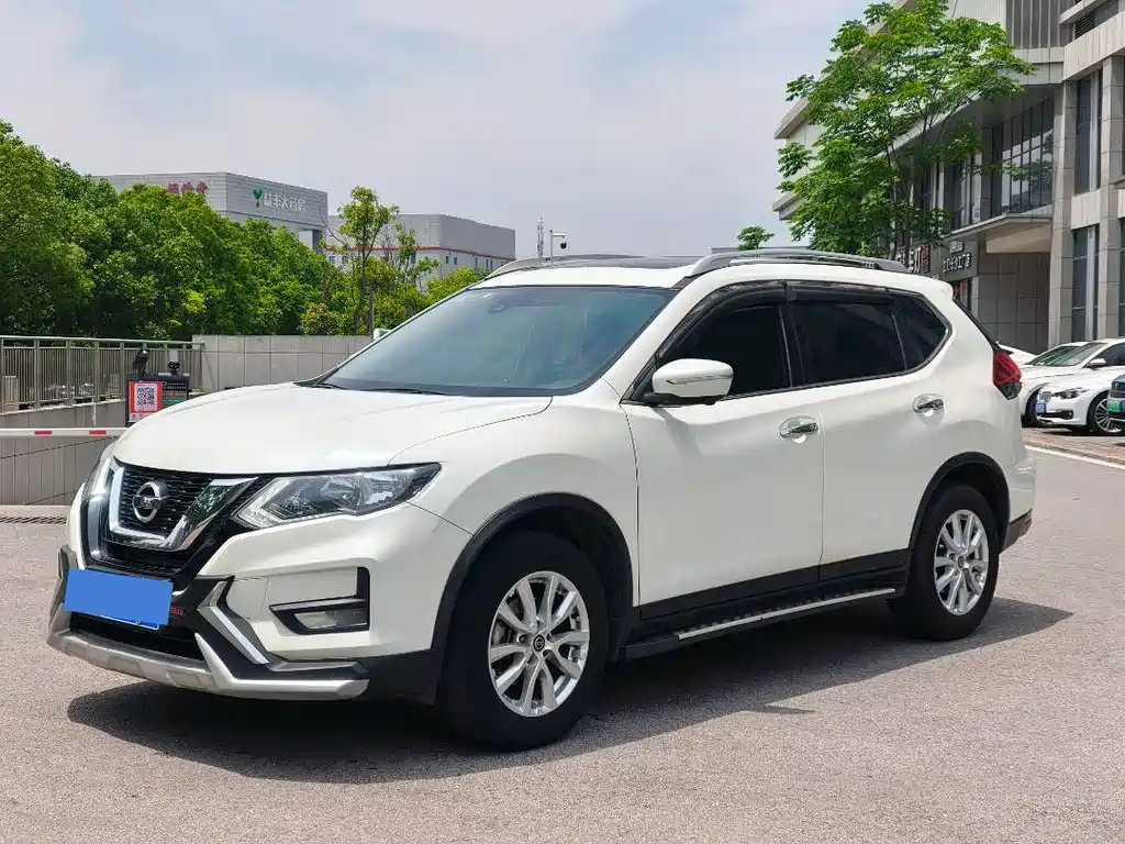 Nissan X-Trail 2020 — фото 1