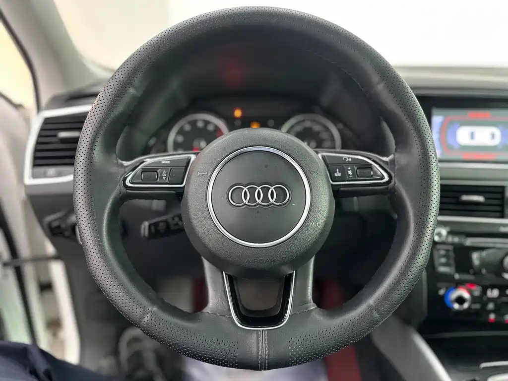 Audi Q5 2015 — фото 8