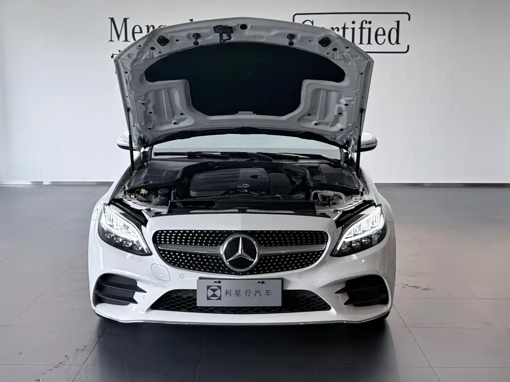 Mercedes-Benz C-Class 2020