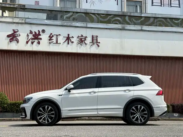 Volkswagen Tiguan L 2021