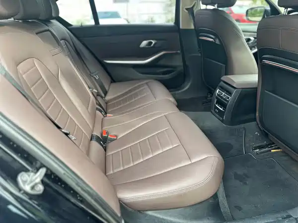 BMW 3 Series 2020