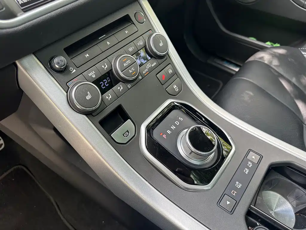 Land Rover Range Rover Evoque 2016 — фото 13
