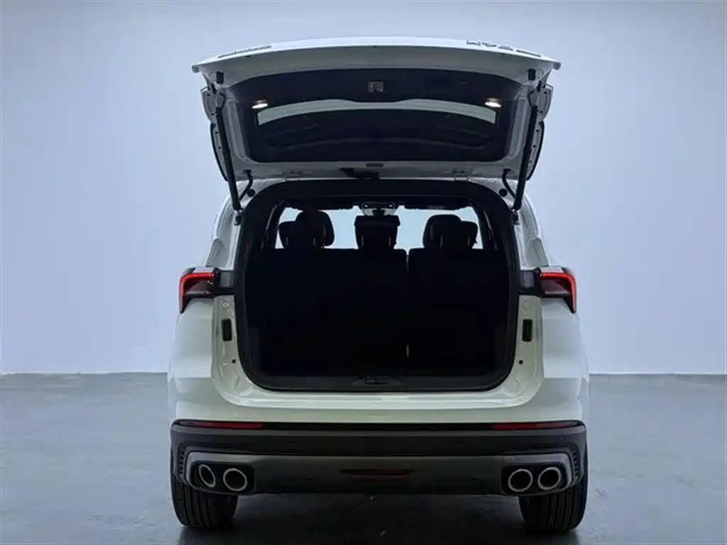Jetour X70 PLUS 2024 — фото 15