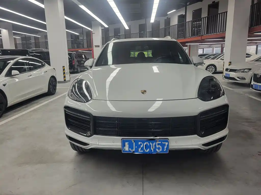 Porsche Cayenne 2014