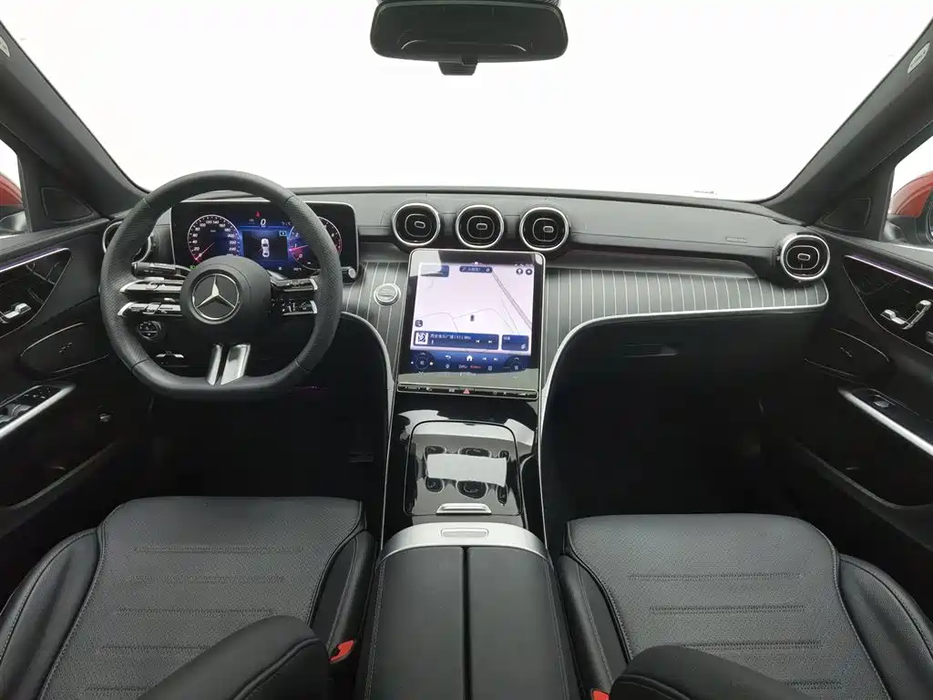 Mercedes-Benz C-Class 2023 — фото 5