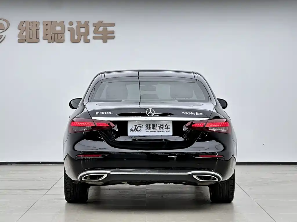 Mercedes-Benz E-Class 2023 — фото 5