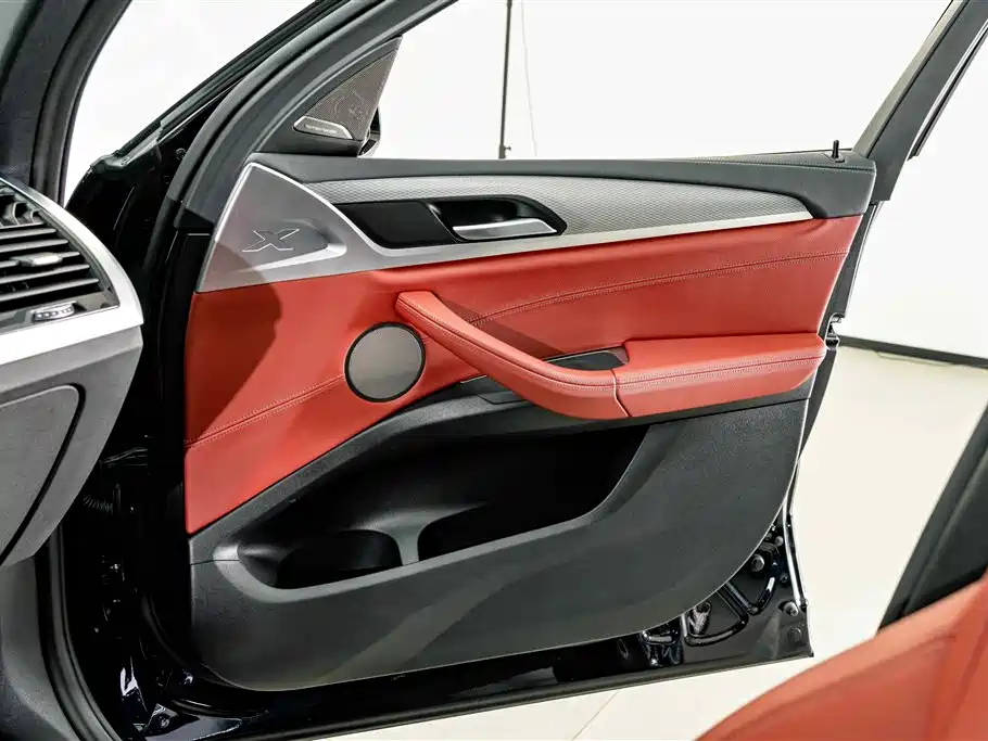 BMW X4 2021 — фото 19