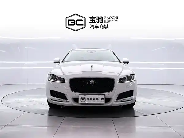 Jaguar XFL 2018