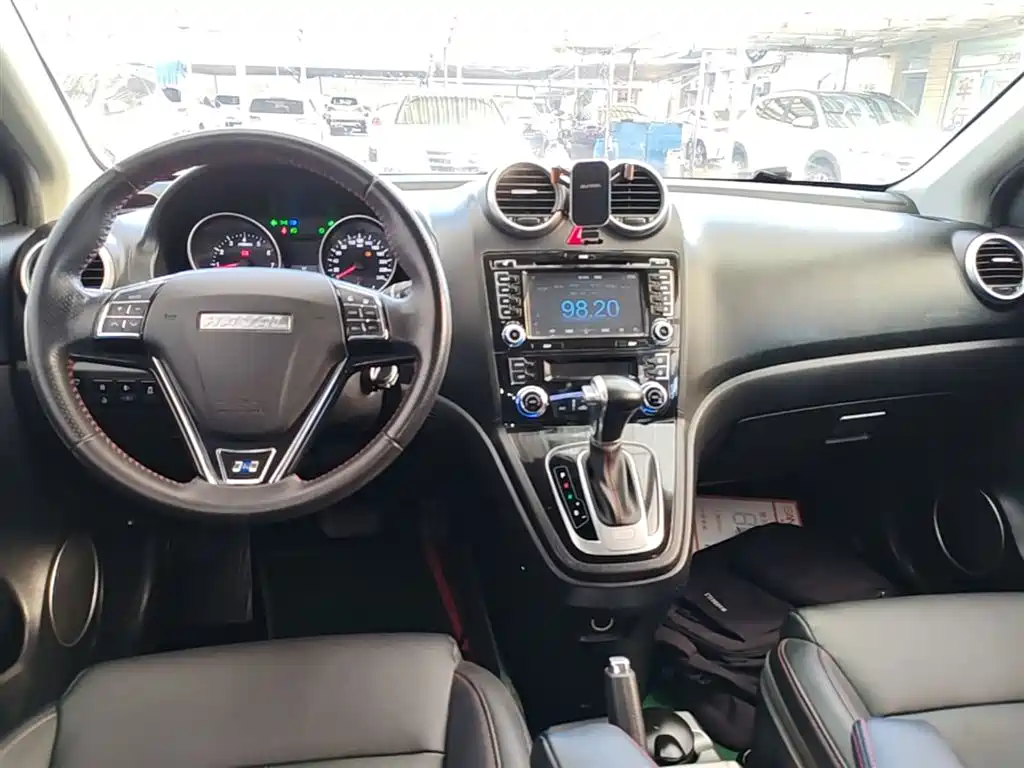 Haval H6 2017 — фото 10