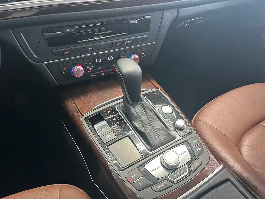 Audi A6L 2016 — фото 14