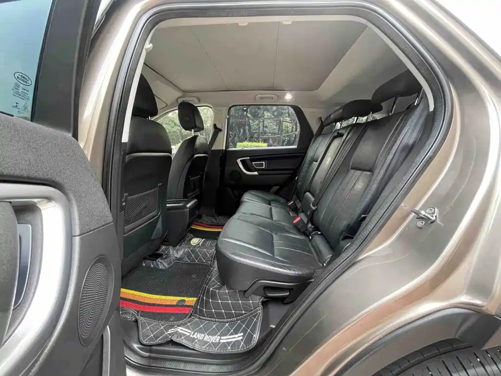 Land Rover Discovery Sport 2015 — фото 12