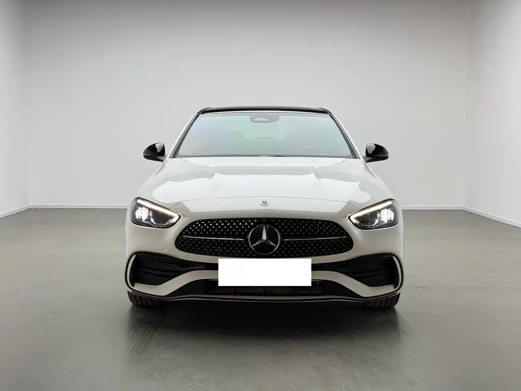 Mercedes-Benz C-Class 2024