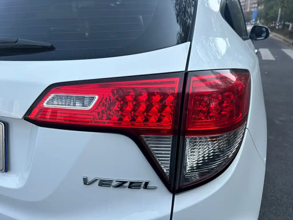 Honda Vezel 2019 — фото 16