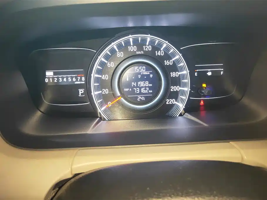 Honda Odyssey 2018 — фото 14