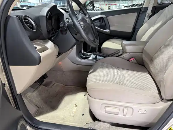 Toyota RAV4 2006