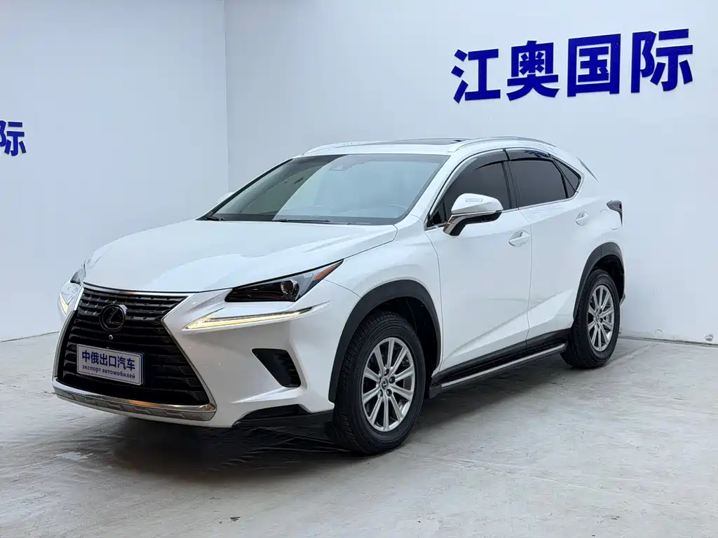 Lexus NX 2018