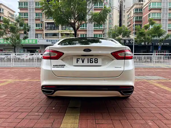 Ford Mondeo 2014