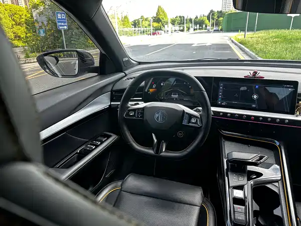 MG MG5 Scorpio 2022