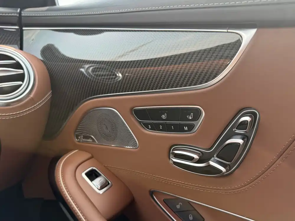 Mercedes-Benz S-Class AMG 2020 — фото 13