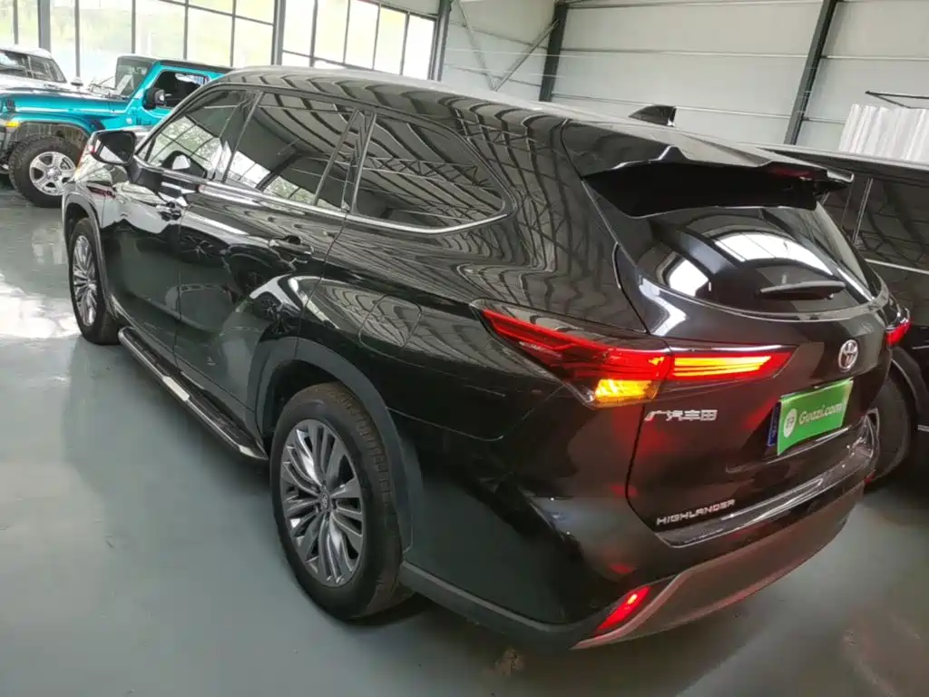 Toyota Highlander 2024