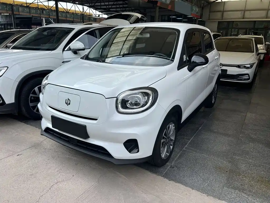Leapmotor T03 2022