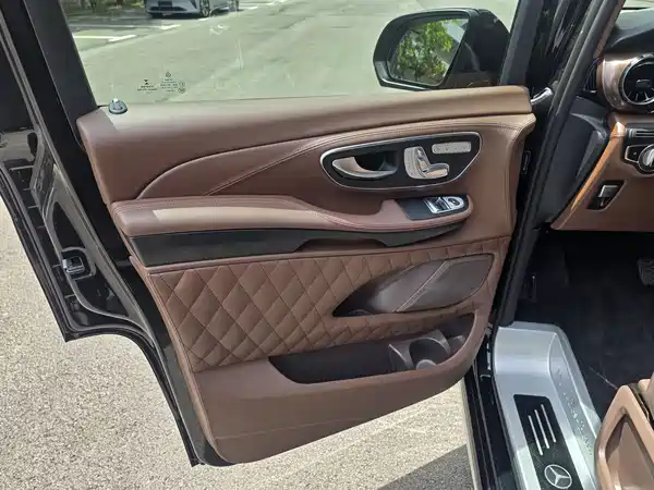 Mercedes-Benz V-Class 2021