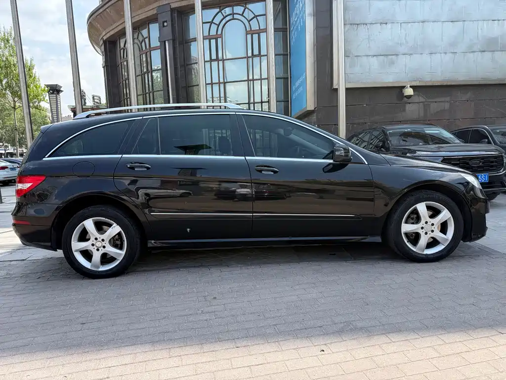 Mercedes-Benz R-Class 2016 — фото 4