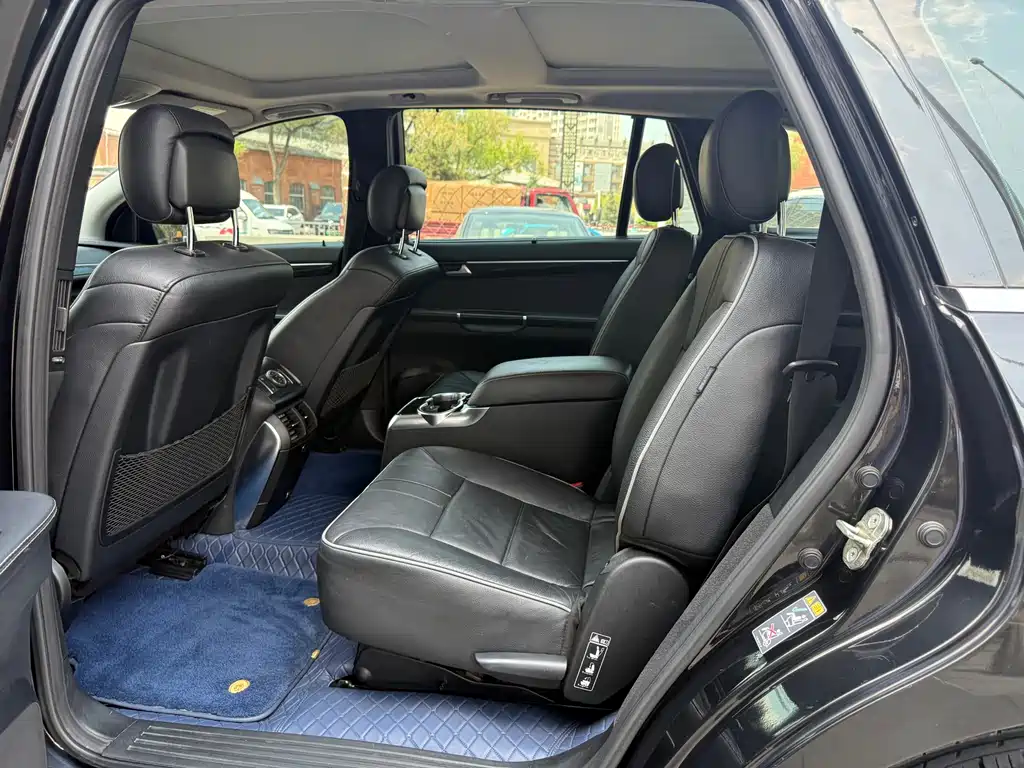 Mercedes-Benz R-Class 2016 — фото 13
