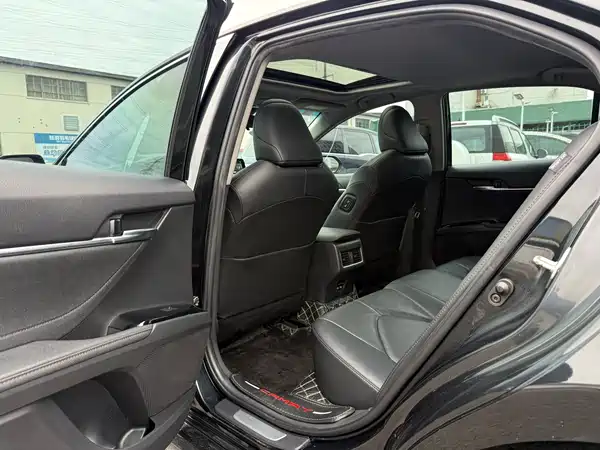 Toyota Camry 2022