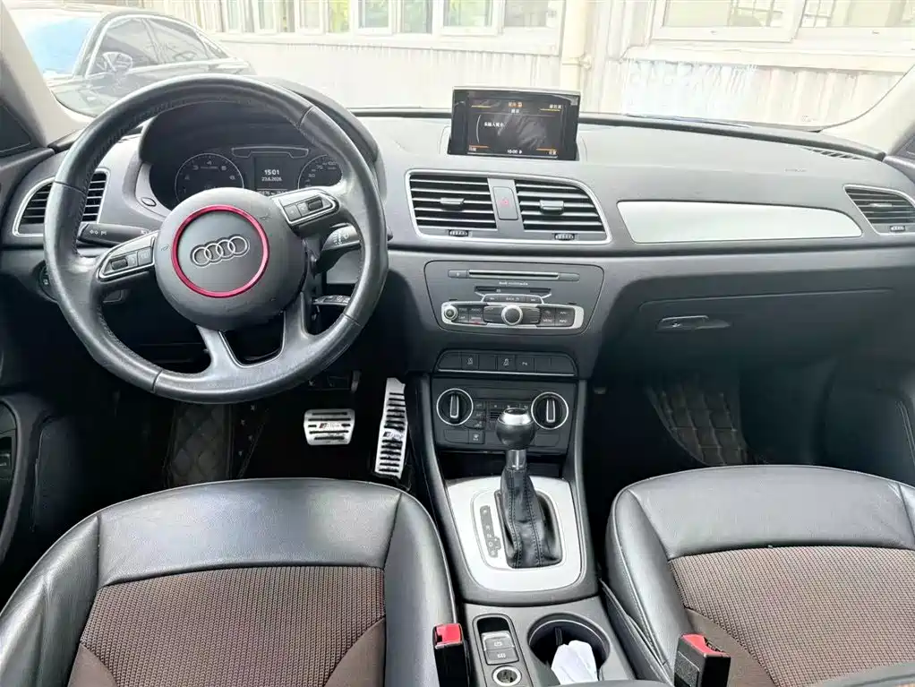 Audi Q3 2016