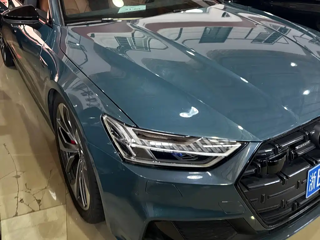 Audi A7 2022 — фото 9