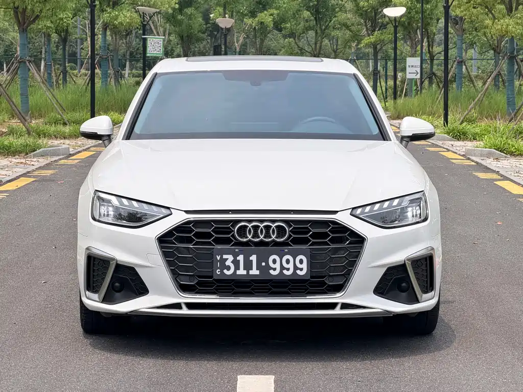 Audi A4L 2022
